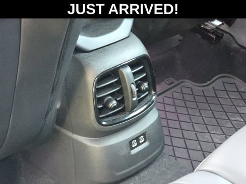 Used 2023 MINI Cooper Countryman S w/ Signature Upholstery Package AWD/4WD image 11