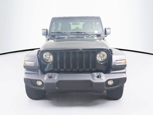 Used 2023 Jeep Wrangler Unlimited Sport AWD/4WD image 2
