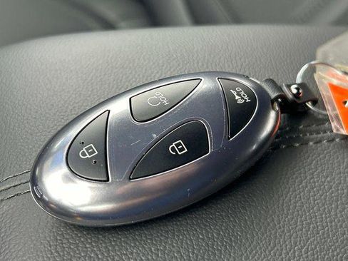 New 2025 Hyundai Santa Cruz XRT image 13