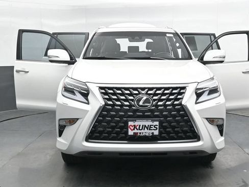 Used 2022 Lexus GX 460 Premium w/ Premium Package AWD/4WD image 49