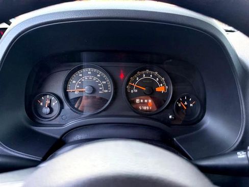 Used 2014 Jeep Patriot Sport image 19