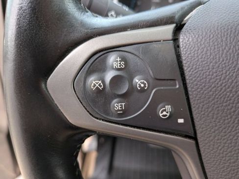 Used 2020 Chevrolet Colorado Z71 w/ Z71 Midnight Edition AWD/4WD image 11