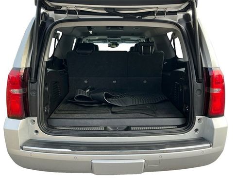 Used 2016 Chevrolet Suburban LTZ image 19