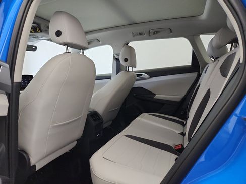 New 2026 Volkswagen Taos SE FWD image 29