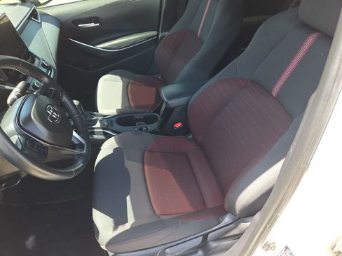 Used 2024 Toyota Corolla SE w/ SE Premium Package FWD image 18