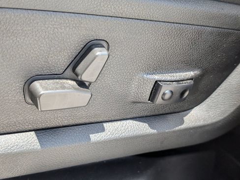 Used 2022 RAM 2500 Laramie AWD/4WD image 19