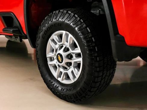 Used 2023 Chevrolet Silverado 2500 LT w/ Z71 Off-Road Package AWD/4WD image 53