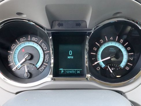 Used 2010 Buick LaCrosse CXL FWD image 28