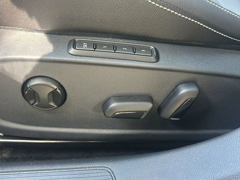 Certified 2026 Volkswagen Jetta SEL FWD image 18