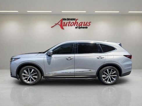 Used 2025 Acura MDX SH-AWD w/ Technology Package image 4