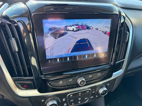 Used 2021 Chevrolet Traverse Premier w/ Redline Edition image 28