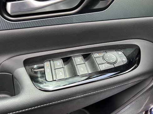 Used 2025 Nissan Murano SL AWD/4WD image 21