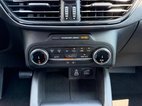 Used 2025 Ford Escape ST-Line FWD image 13