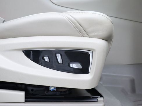 Used 2020 Cadillac Escalade ESV Luxury image 29