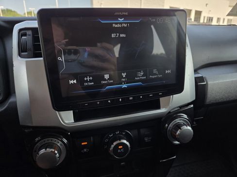 Used 2019 Toyota 4Runner TRD Pro AWD/4WD image 11