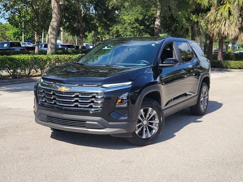 Used 2026 Chevrolet Equinox LT FWD image 1