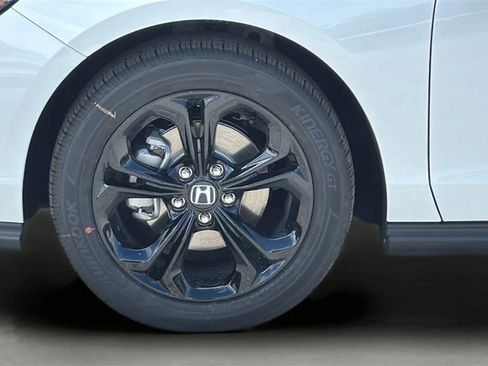 New 2025 Honda Accord SE image 17