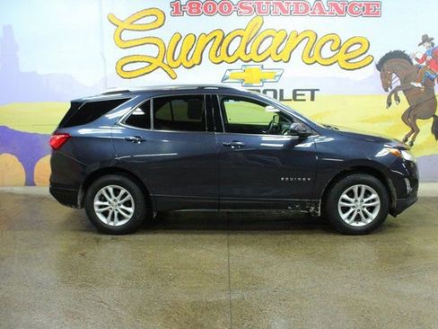 Used 2019 Chevrolet Equinox LT image 1