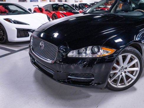 Used 2013 Jaguar XJ AWD image 56
