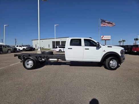 New 2026 RAM 5500 Tradesman image 8