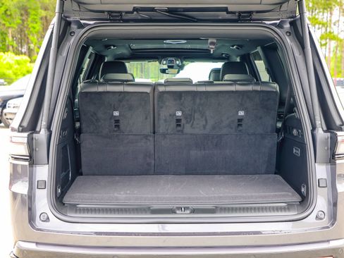New 2026 Jeep Grand Wagoneer 2WD image 8