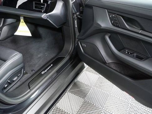 New 2026 Porsche Taycan image 28