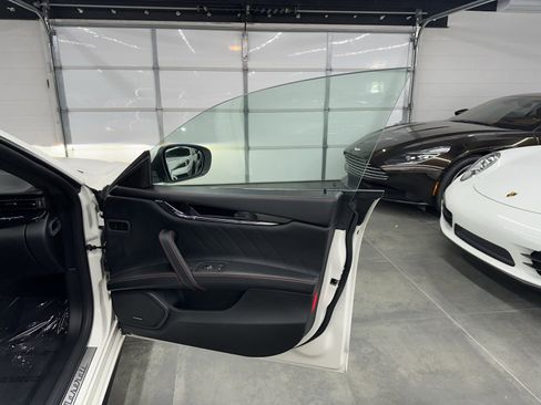 Used 2020 Maserati Quattroporte S Q4 image 25