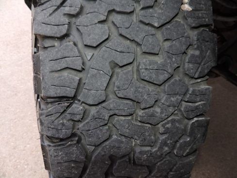 Used 2020 Chevrolet Silverado 1500 Custom Trail Boss w/ Custom Convenience Package image 18