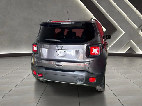 Used 2020 Jeep Renegade Trailhawk w/ Premium Leather Group AWD/4WD image 4