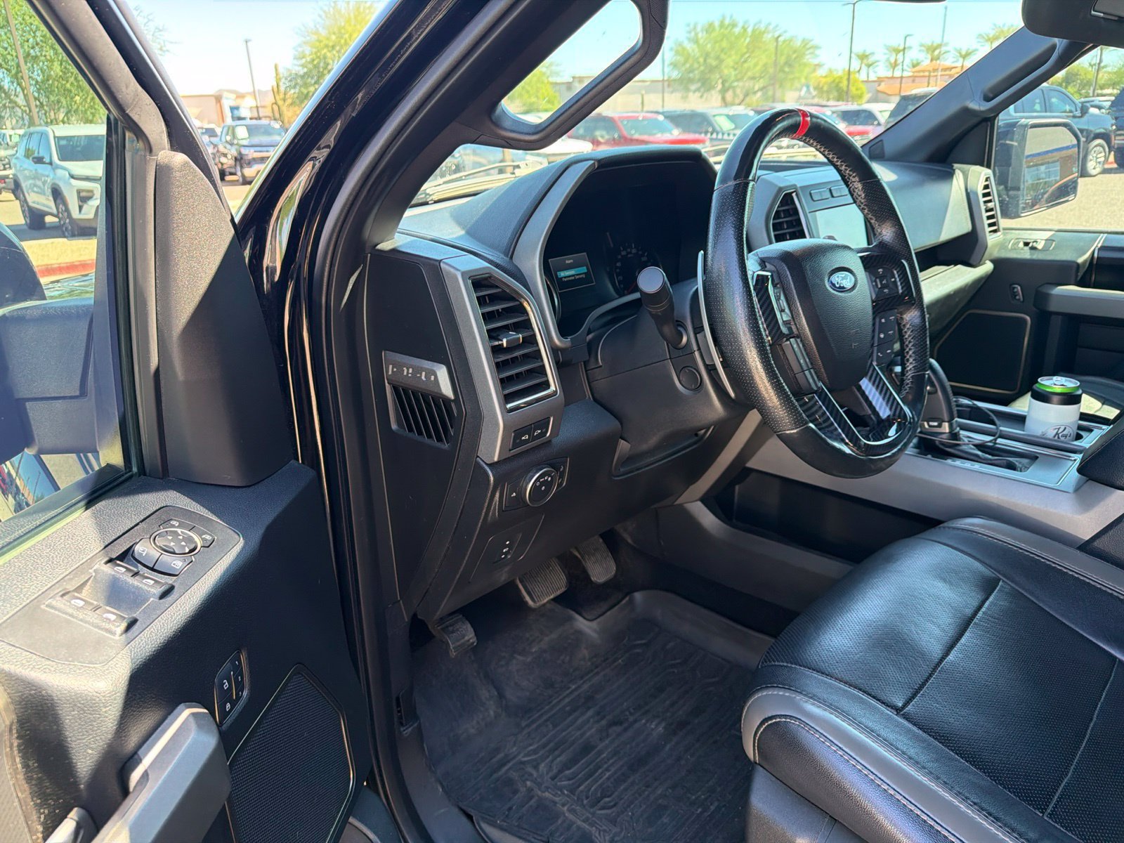 Used 2017 Ford F150 Raptor w/ Equipment Group 802A Luxury AWD/4WD image 3