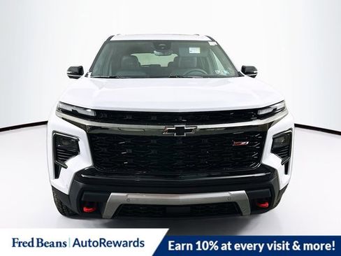 New 2026 Chevrolet Traverse Z71 w/ Enhanced Driving Package image 2