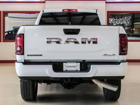 Used 2025 RAM 2500 Big Horn AWD/4WD image 11
