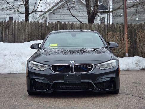 Used 2015 BMW M4 Convertible image 10