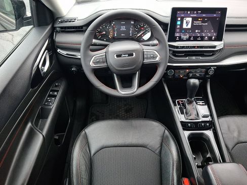 Certified 2022 Jeep Compass Trailhawk image 11