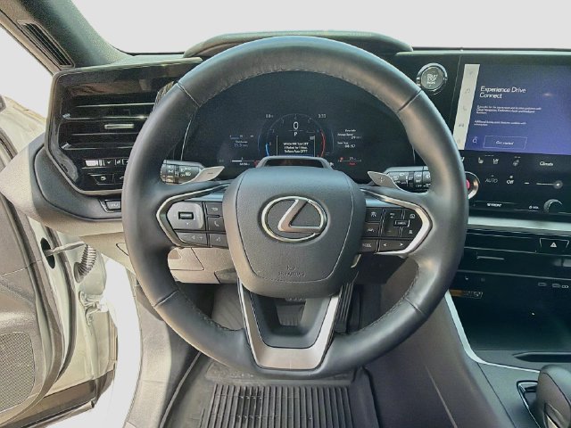 Used 2024 Lexus TX 350 FWD w/ Captains Chair Package image 40