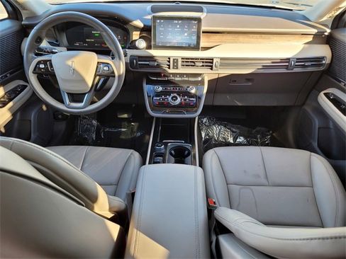 Certified 2022 Lincoln Corsair Grand Touring image 13