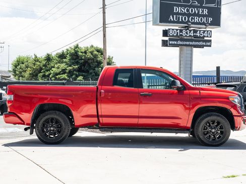 Used 2019 Toyota Tundra SR5 w/ SX Package AWD/4WD image 10