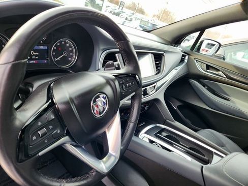 Used 2023 Buick Enclave Essence w/ Experience Buick Package image 16