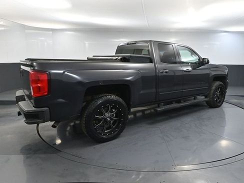 Used 2016 Chevrolet Silverado 1500 LT w/ All Star Edition image 4