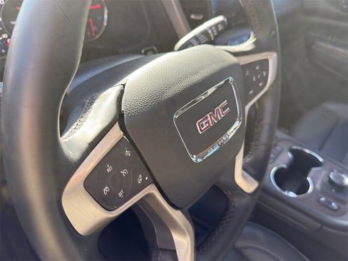 Used 2023 GMC Acadia Denali w/ Denali Ultimate Package image 15