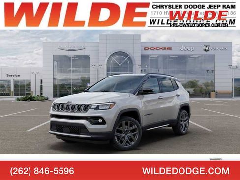 Used 2025 Jeep Compass Limited w/ Sun & Sound Group image 1