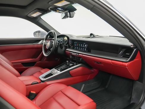 Used 2024 Porsche 911 Carrera 4S AWD/4WD image 14