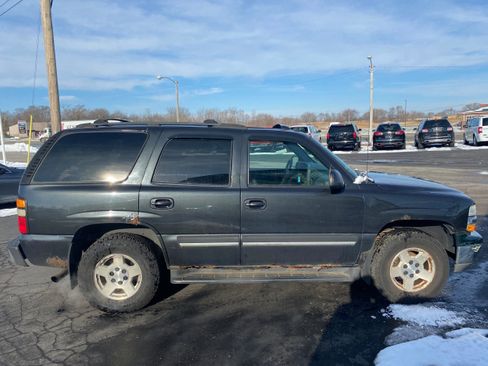 Used 2005 Chevrolet Tahoe LT w/ LT Preferred Equipment Group image 4