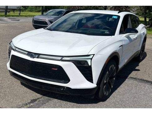 Used 2024 Chevrolet Blazer EV RS AWD/4WD image 1