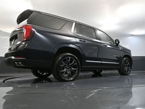 Used 2025 GMC Yukon Denali w/ Sun & Power Step Package AWD/4WD image 62