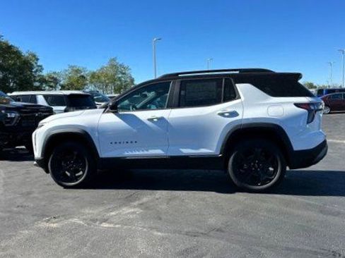 New 2026 Chevrolet Equinox LT w/ Midnight Edition image 3