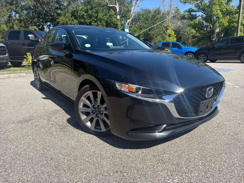 Used 2024 MAZDA MAZDA3 s FWD image 6