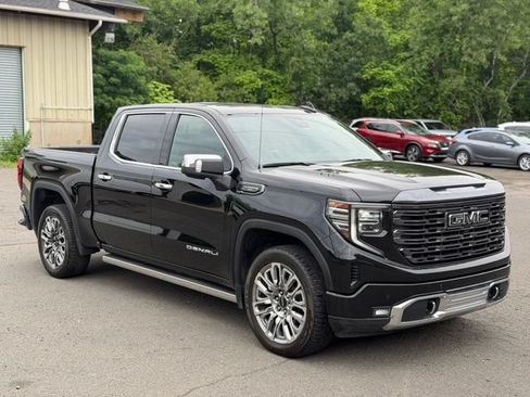 Used 2023 GMC Sierra 1500 Denali Ultimate AWD/4WD image 11