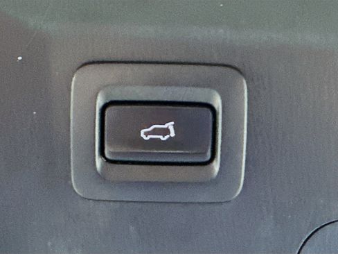 Used 2019 MAZDA CX-9 Touring w/ Touring Premium Package image 32