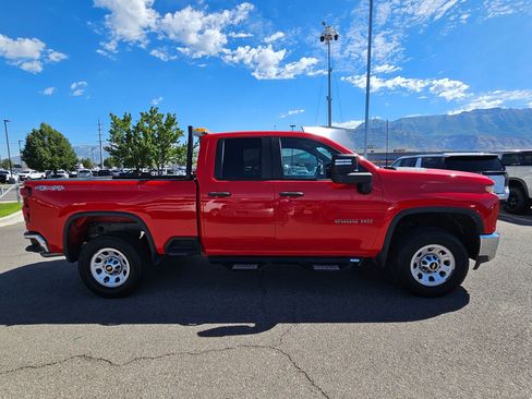 Used 2020 Chevrolet Silverado 2500 W/T w/ WT Fleet Convenience Package AWD/4WD image 2